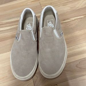 Like new vans, beige size 10.